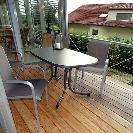 Apartmán Fewo Am Weinberg *
